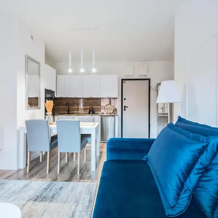 Apartment Dom & House Granaria Ii Superior On Granary Island By Renters *